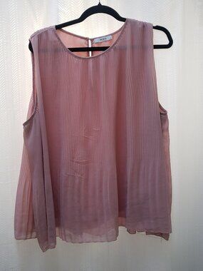 Ricki's Blush Pink Flowy Pleated Sleeveless top Scoop Neck Size XL